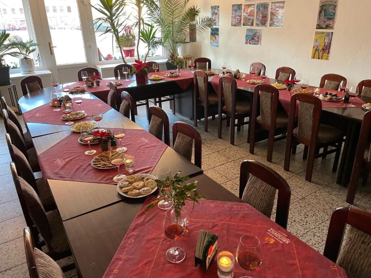 Apartman Netolice 207 Deluxe Bagian luar foto